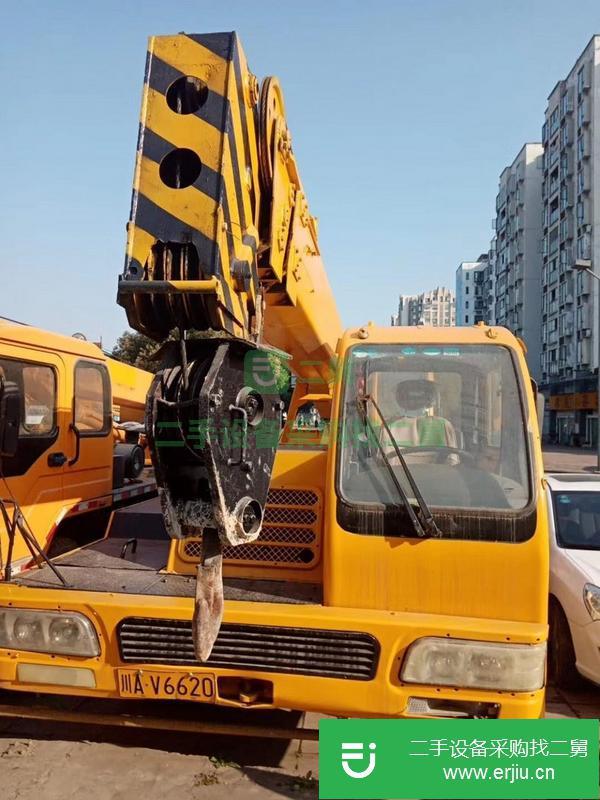 四川出售二手徐工吊車   車況好，不漏油，隨時(shí)過戶