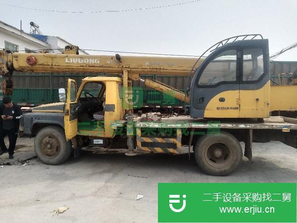 山東出售二手的吊車，保證無事故！必須過戶！