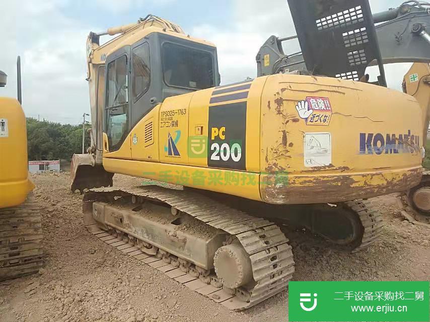 廣西出售二手小松PC200-7挖掘機(jī)