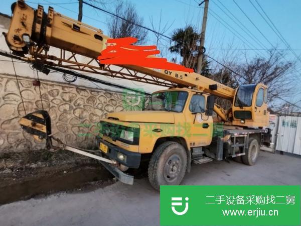 江蘇出售轉讓一臺8噸徐工吊車