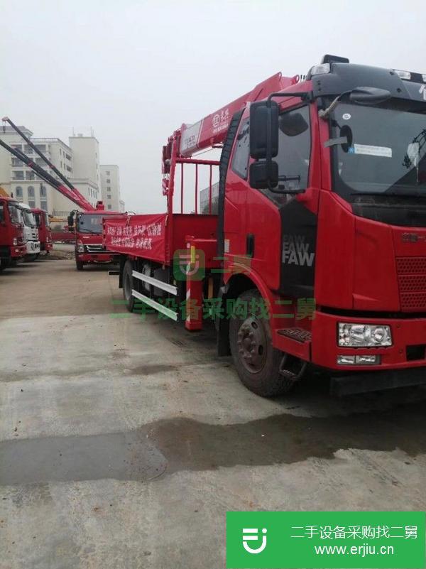 湖南出售轉(zhuǎn)讓東風(fēng)吊車