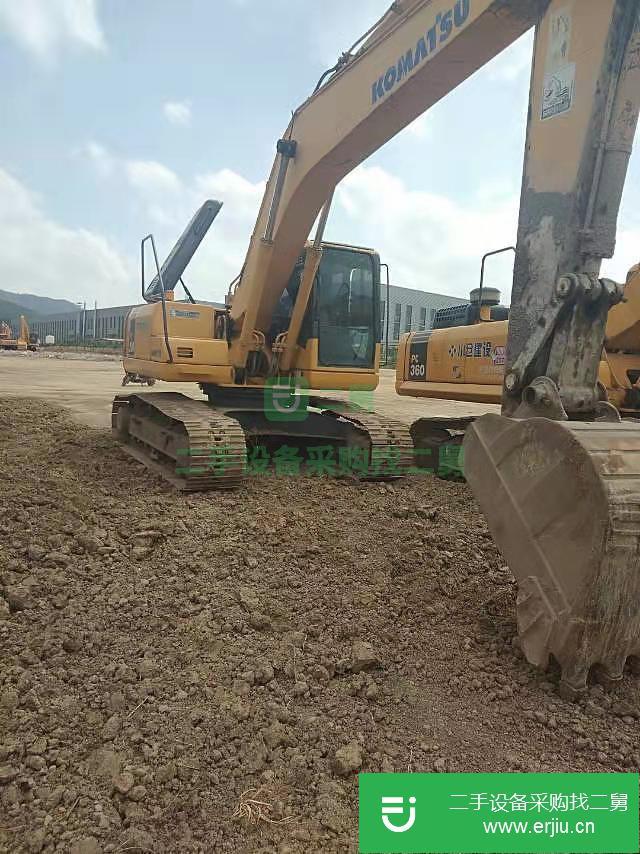 廣西出售二手小松PC200-7挖掘機(jī)