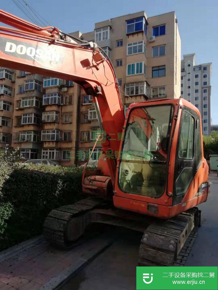 安微出售二手斗山DH80挖掘機