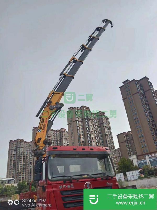 甘肅低價出售陜汽德龍吊車，濰柴336馬力
