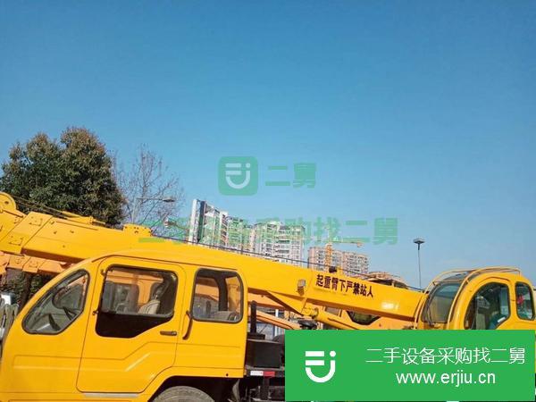 四川出售二手徐工吊車   車況好，不漏油，隨時(shí)過戶