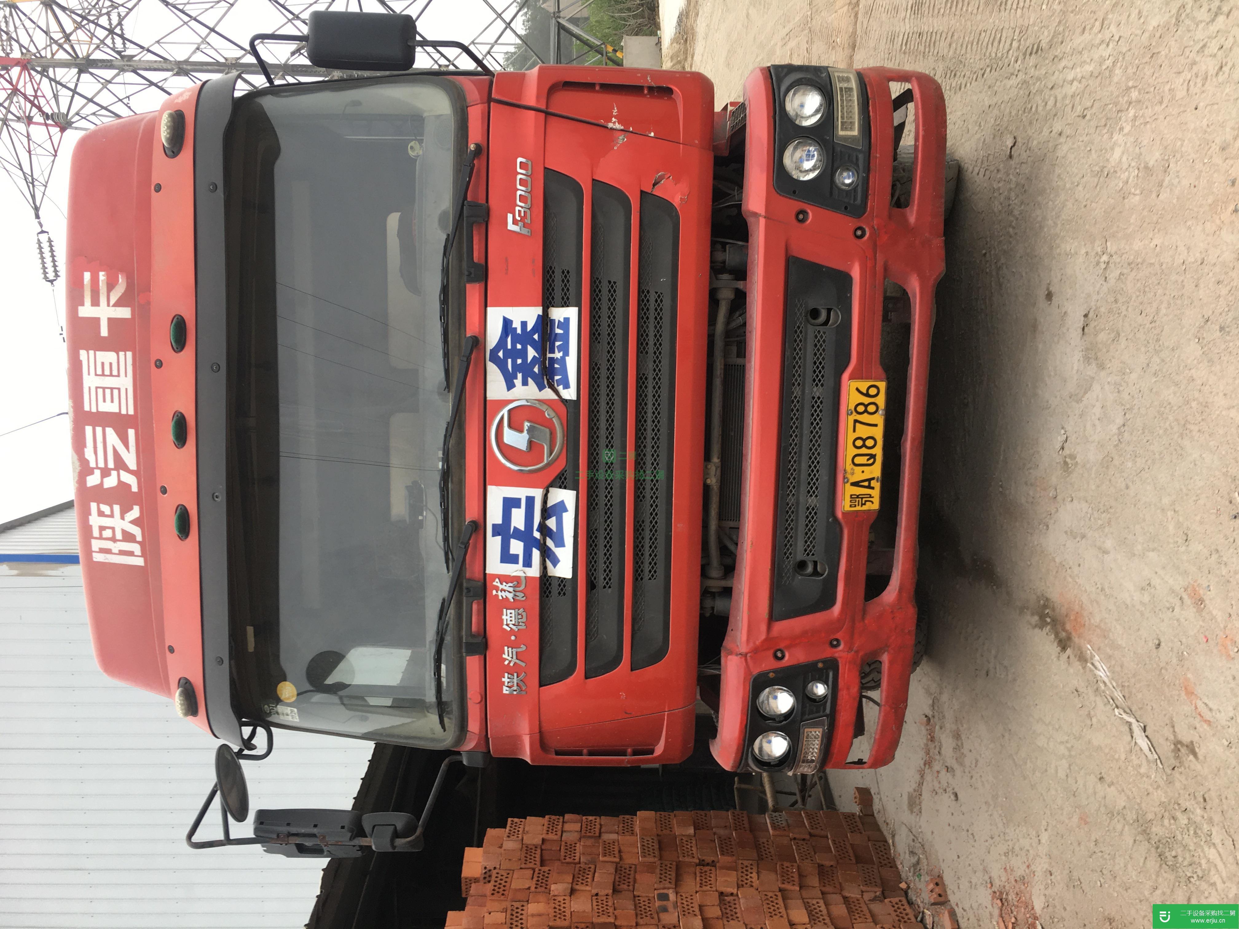 江蘇出售二手粉粒物料運(yùn)輸車