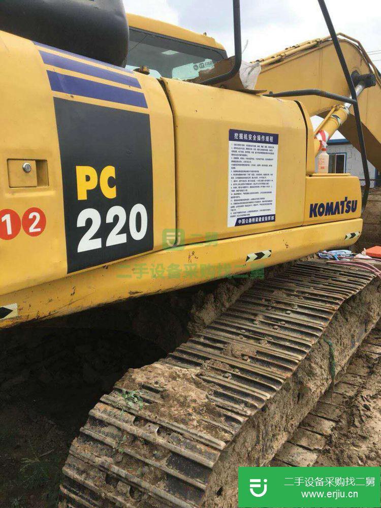 黑龍江出售二手小松PC220-7挖掘機