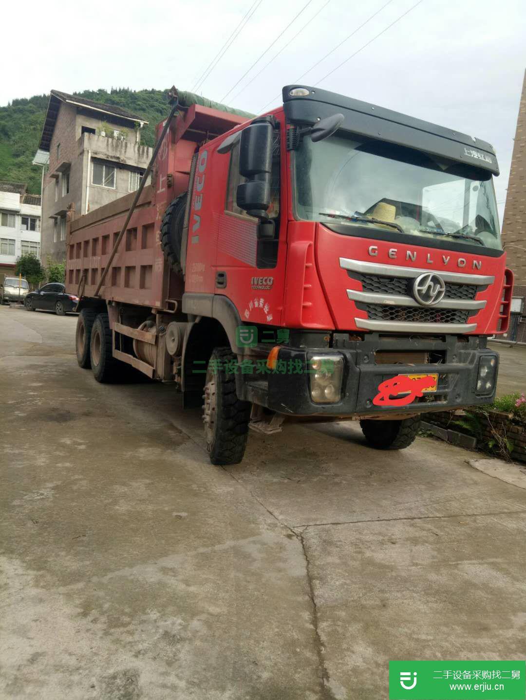 四川出售二手上汽紅巖自卸車
