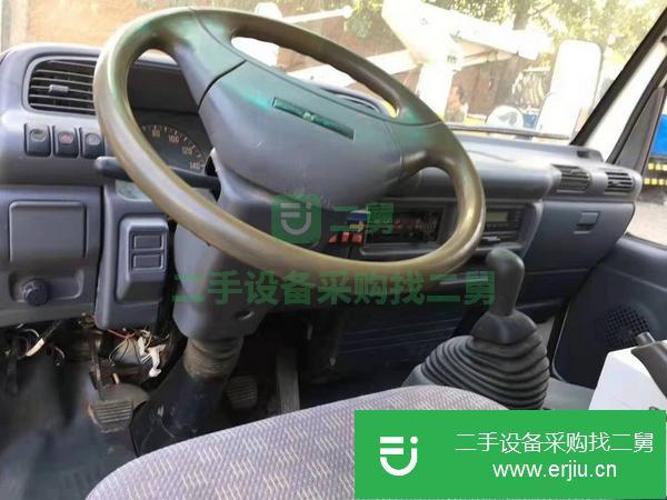 江蘇出售二手掃路車手續(xù)齊全