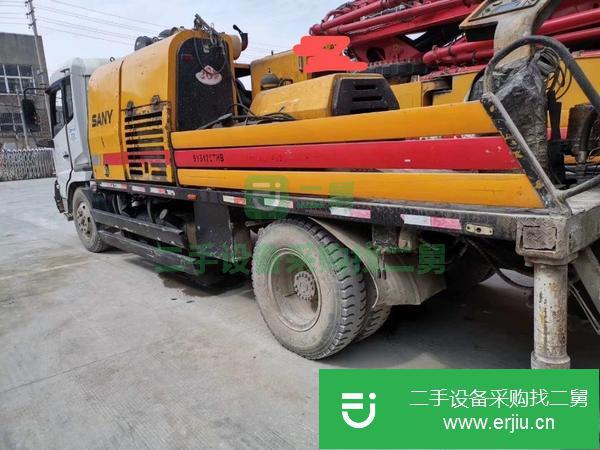 云南出售三一車載泵,手續(xù)齊全,車況非常好。隨時看車