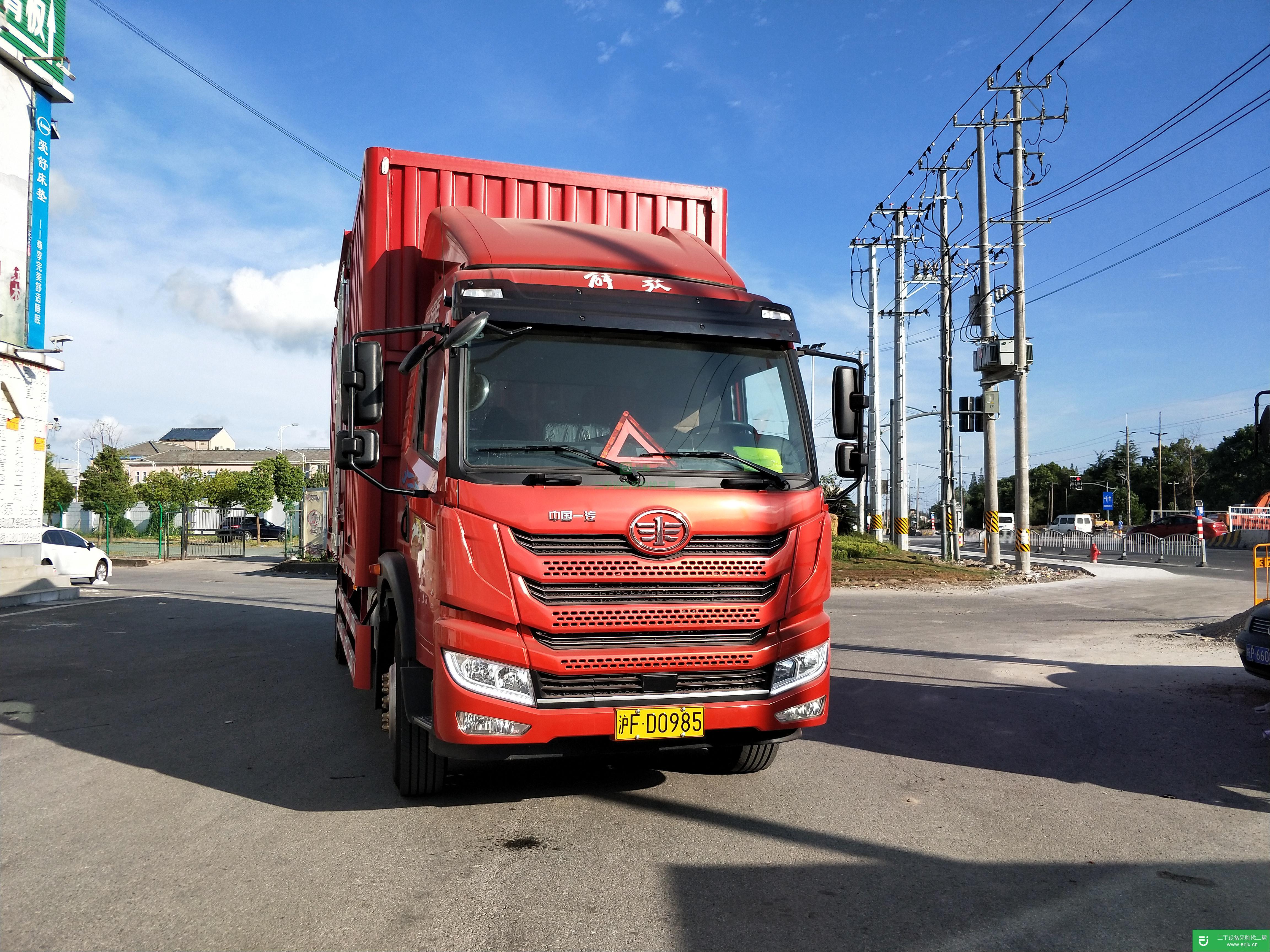上海出售二手青島解放貨車