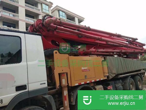 貴州低價出售二手19年奔馳國五56米泵車
