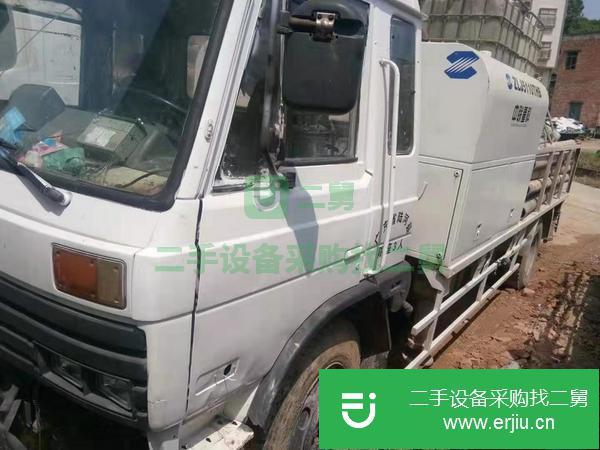 廣東出售二手的中聯(lián)車載泵，手續(xù)齊全開回去直上工地