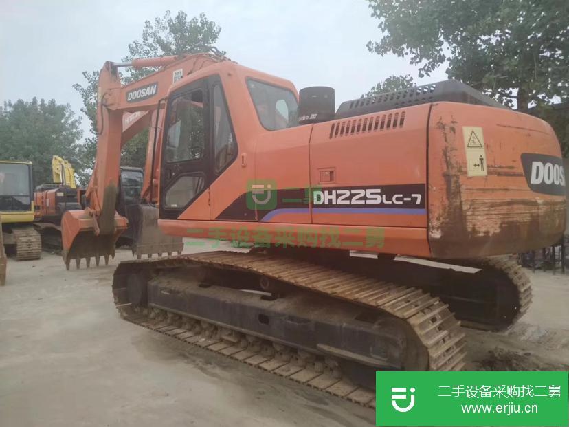 廣東出售二手斗山DH220LC-7挖掘機