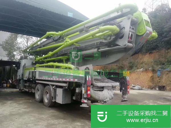 江蘇出售二手中聯(lián)混凝土泵車