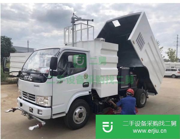 湖北出售轉(zhuǎn)讓東風(fēng)多利卡掃路車