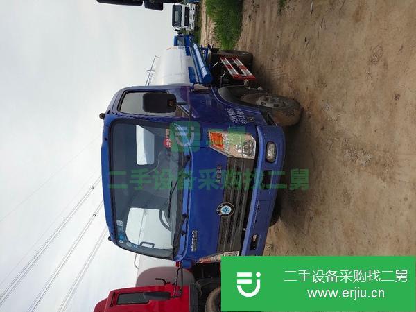 山東出售二手中國(guó)重汽八立方灑水車
