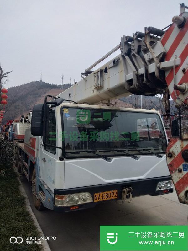 陜西出售二手中聯25噸吊車