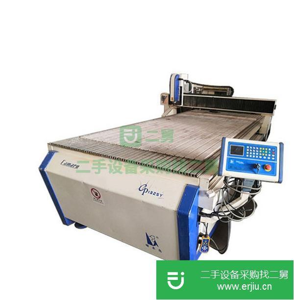 上海出售二手啄木鳥1325廣告雕刻機(jī)