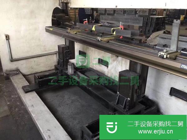 江蘇出售二手160/4000電液4+1數控折彎機