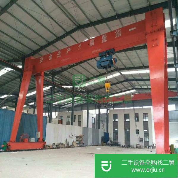 重慶出售二手橋式雙梁起重機(jī)