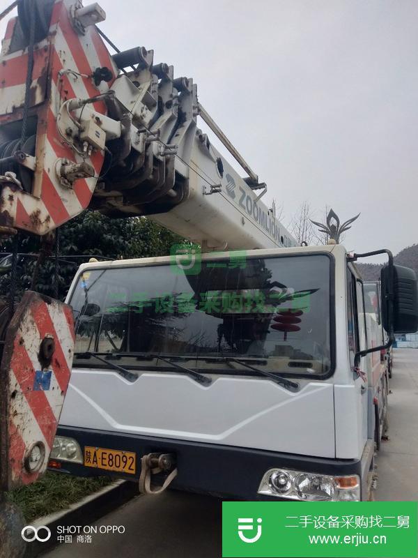 陜西出售二手中聯25噸吊車