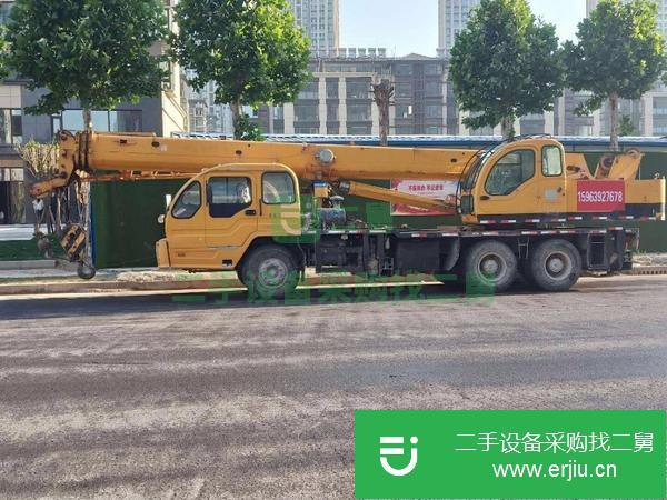 山東出售二手徐工吊車