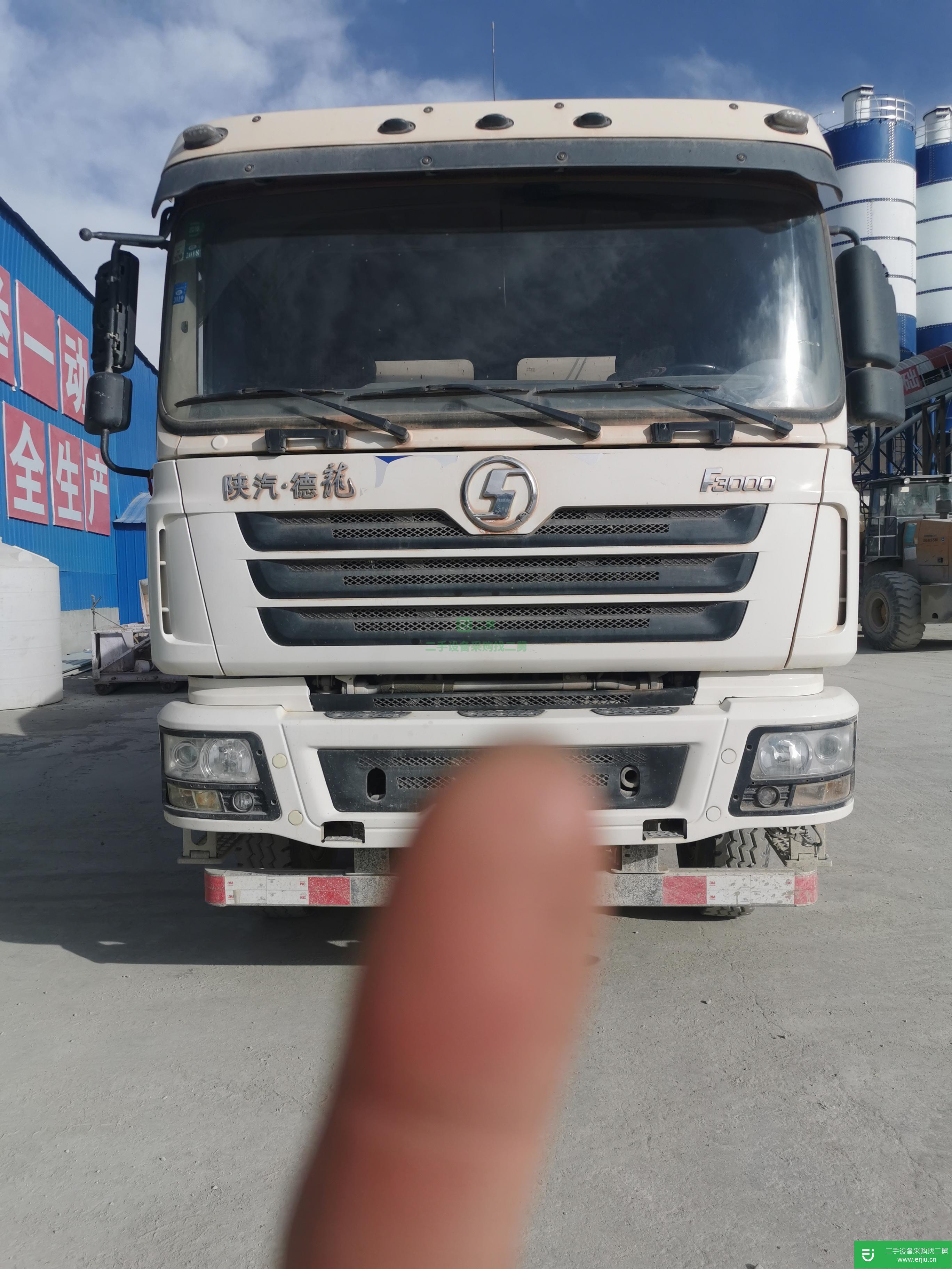 西藏出售二手陜汽重卡攪拌車
