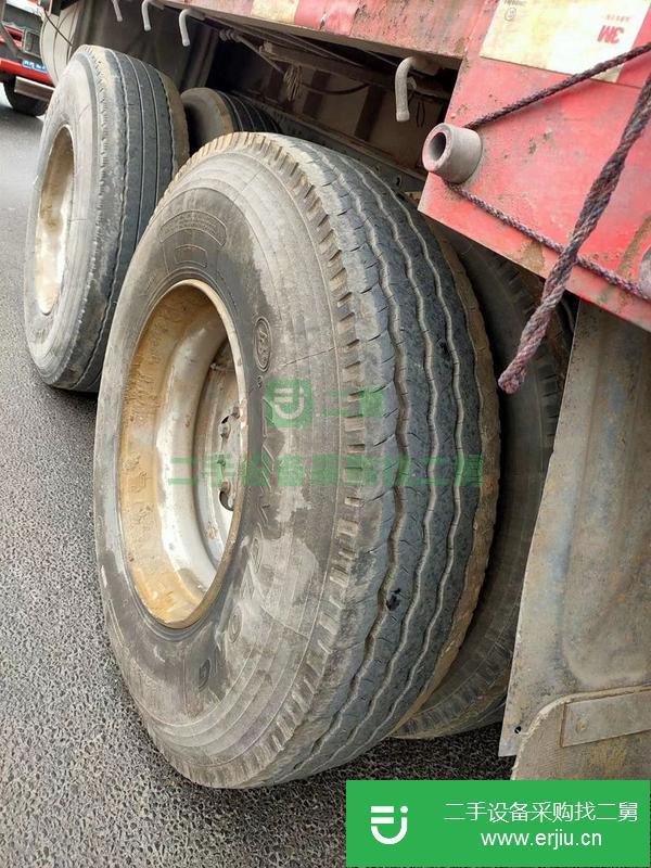 河北出售二手解放勾六前四后八倉柵載貨車
