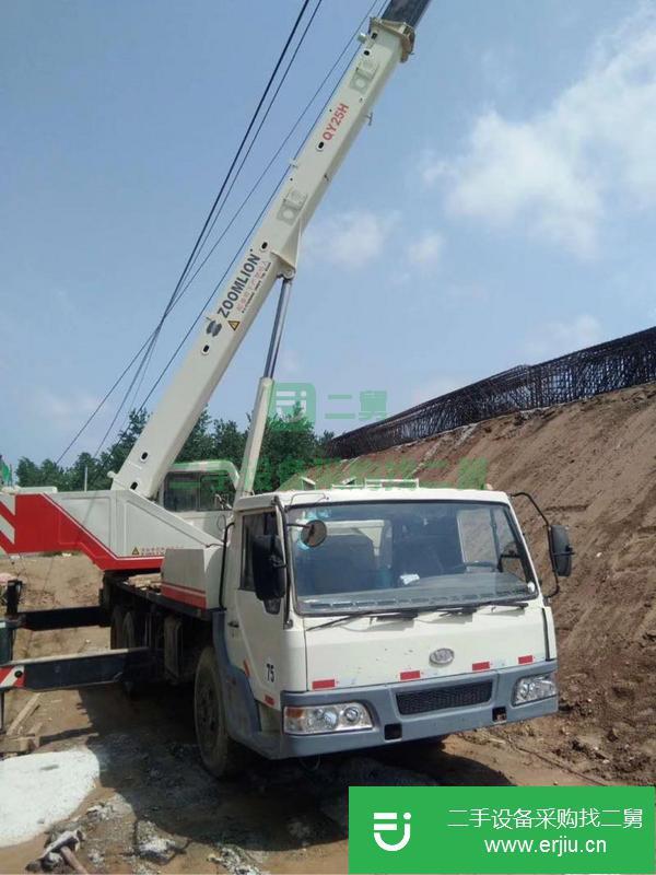 山東出售二手中聯(lián)重科汽車吊
