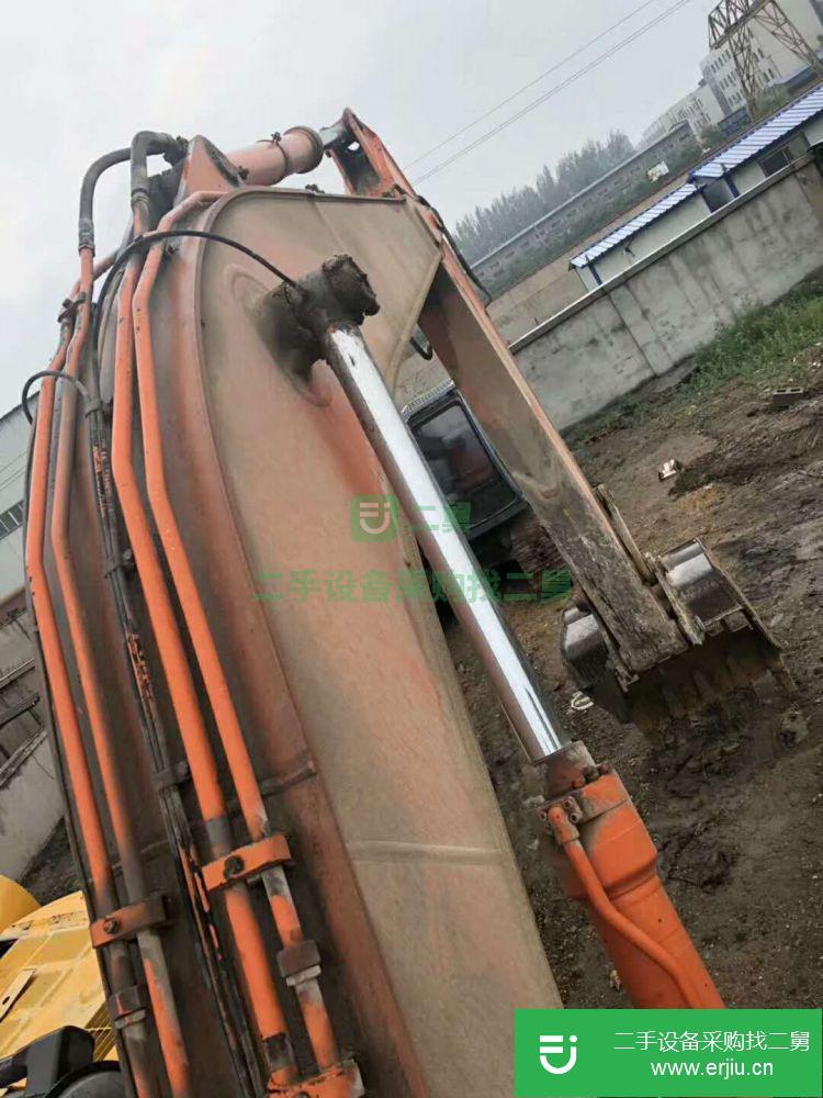 遼寧出售二手日立ZAXIS230-6挖掘機
