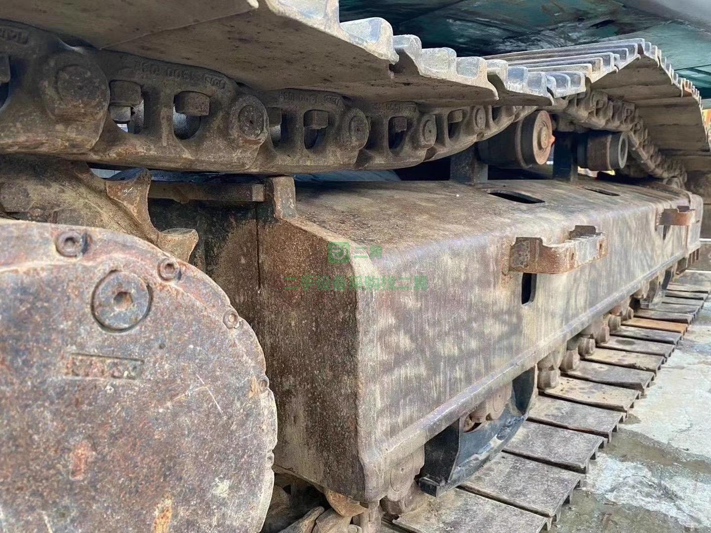 出售一臺進口神鋼210挖掘機，車況精品 大件超好 滴油不漏
