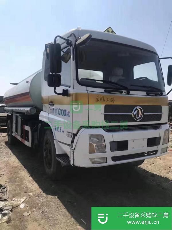 陜西出售二手東風(fēng)5噸加油車