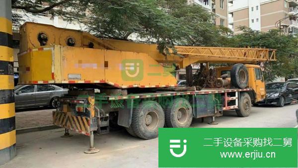 福建出售轉讓20噸四節臂長江吊車.手續齊全,可以過戶