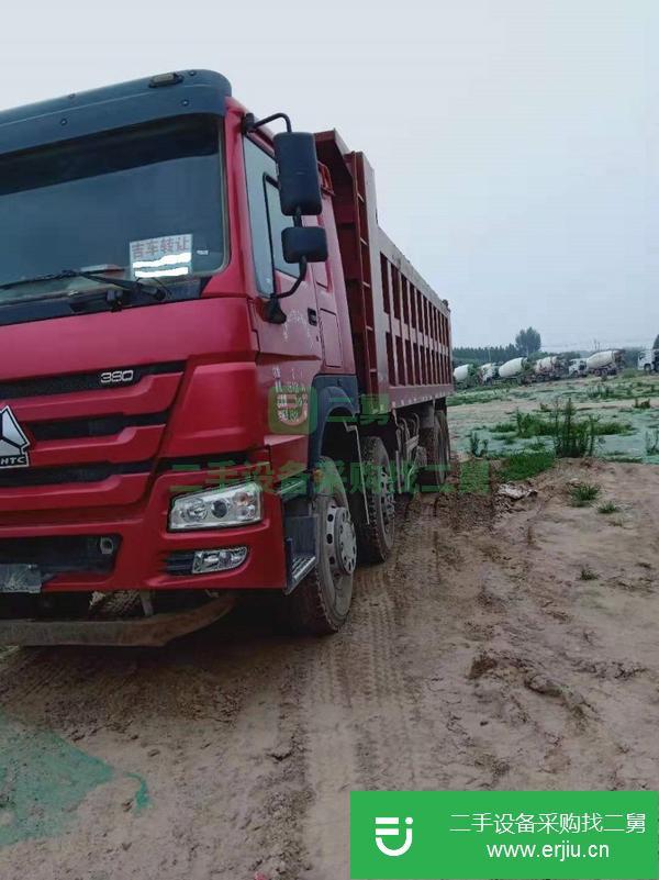山東出售二手豪沃自卸車