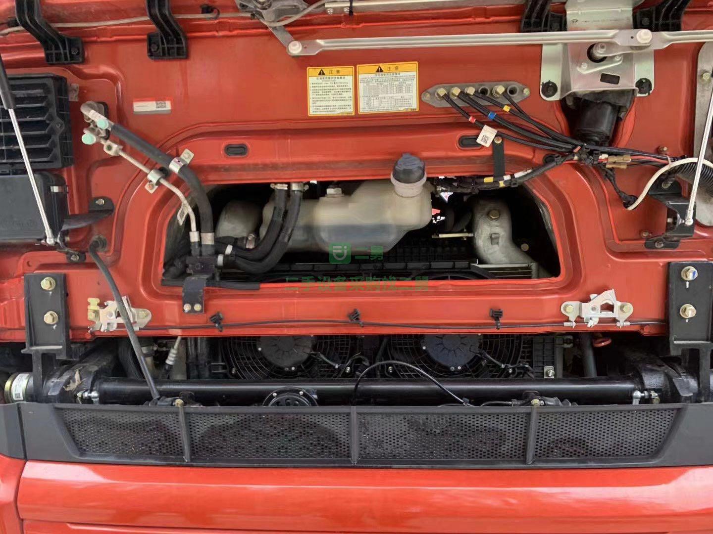 出售解放J6P質惠版2.0南方款牽引車，460馬力錫柴發動機，國五排放