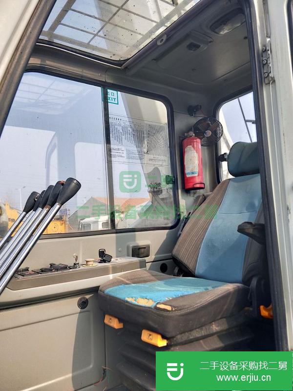 河南出售二手中聯(lián)20噸吊車