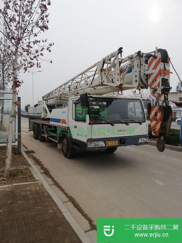 河南出售轉讓25噸中聯吊車，手續齊全，協議過戶