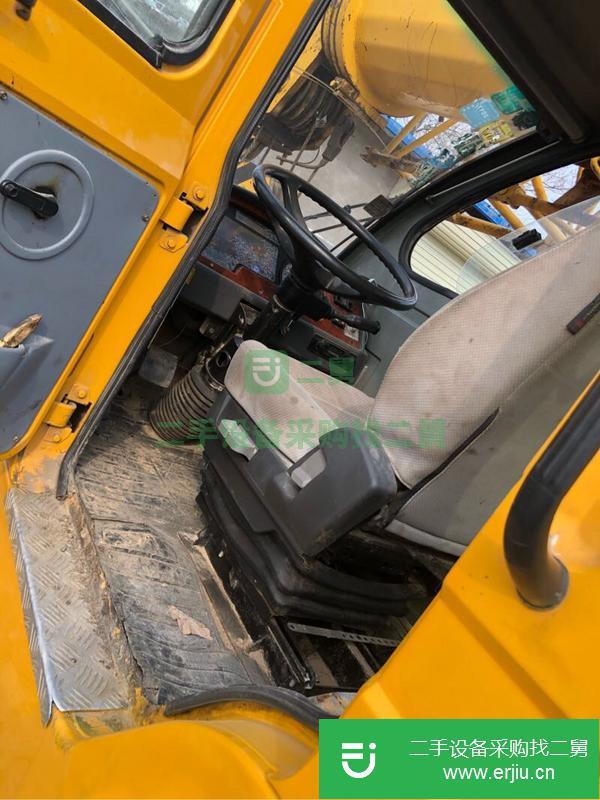 河南出售二手的徐工吊車 手續齊全正常審車
