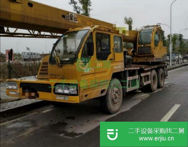 河南出售一臺吊車，新型多棱大臂