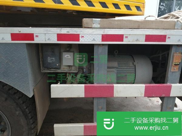 陜西出售轉(zhuǎn)讓福田瑞沃12噸吊車