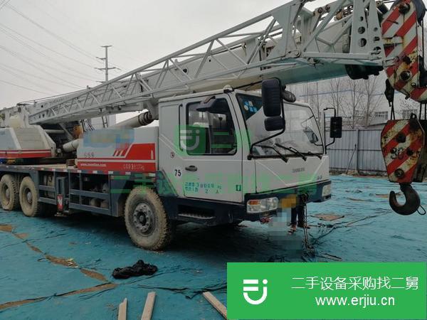 山東出售二手中聯(lián)汽車(chē)吊