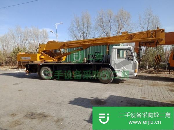 內蒙古出售轉讓12噸吊車，正常年檢無漏油