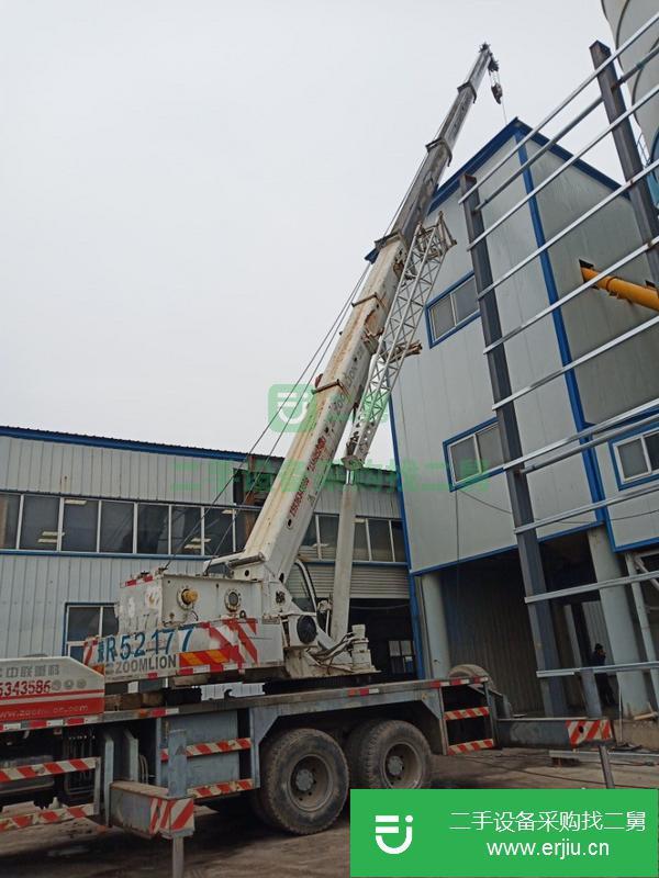 河南出售二手中聯(lián)吊車20噸電腦正常!有商業(yè)險(xiǎn)!