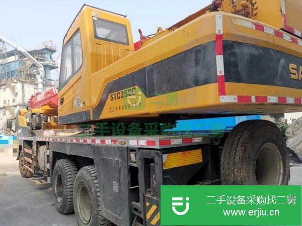 廣西出售轉(zhuǎn)讓16年25噸三一吊車,有手續(xù)