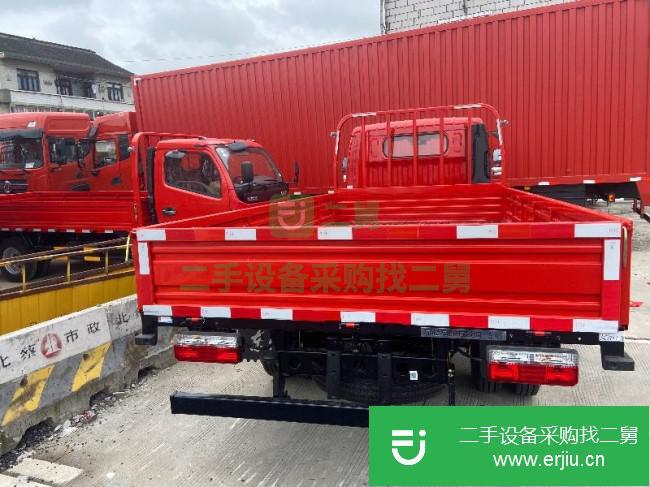 新疆出售二手東風多利卡貨車