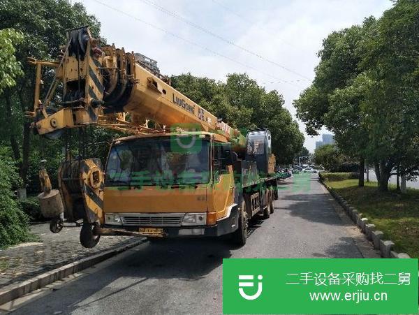 江蘇出售轉讓柳工吊車 無事故，包提檔過戶