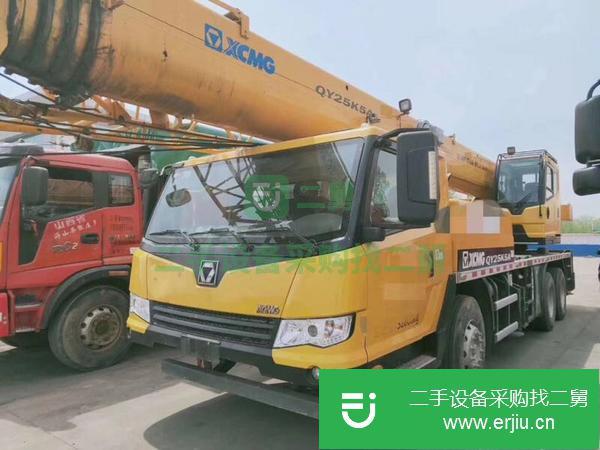 河南出售一臺徐工吊車