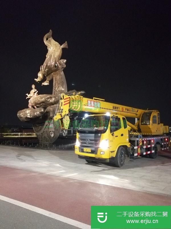 陜西出售轉(zhuǎn)讓福田瑞沃12噸吊車