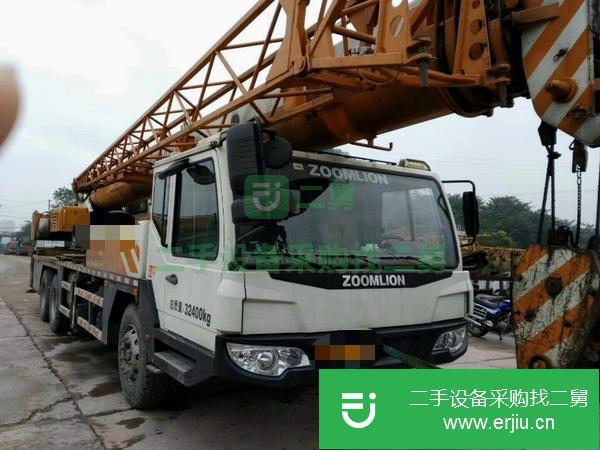 重慶出售二手中聯25噸汽車吊